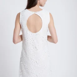 Ana Alcazar Halslijn Jurk Zedyl 8 Ana Alcazar Halslijn Jurk Zedyl -Goedkope Mooie Kled Winkel ana alcazar 047599 2860 9104