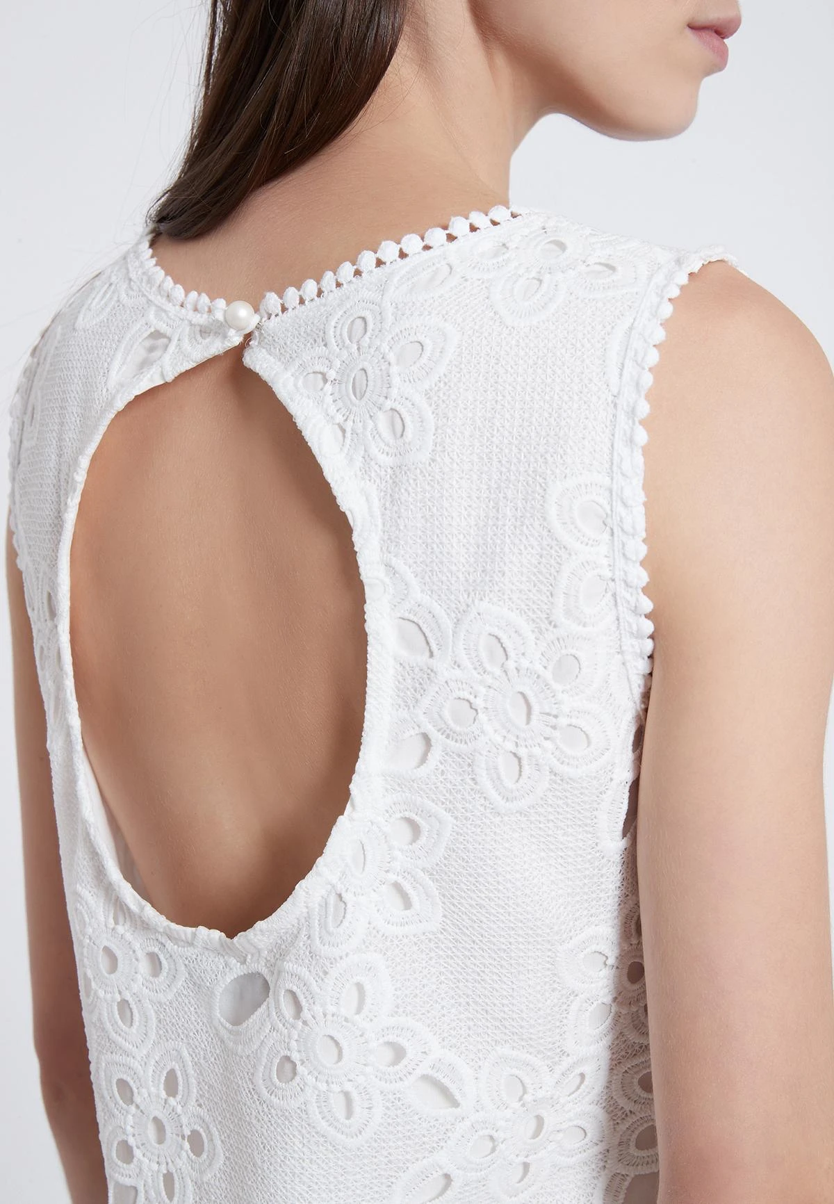 Ana Alcazar Halslijn Jurk Zedyl 4 Ana Alcazar Halslijn Jurk Zedyl - Afbeelding 4