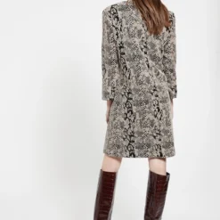 Ana Alcazar Shift Jurk Bacte 8 Ana Alcazar Shift Jurk Bacte -Goedkope Mooie Kled Winkel ana alcazar 048003 29514