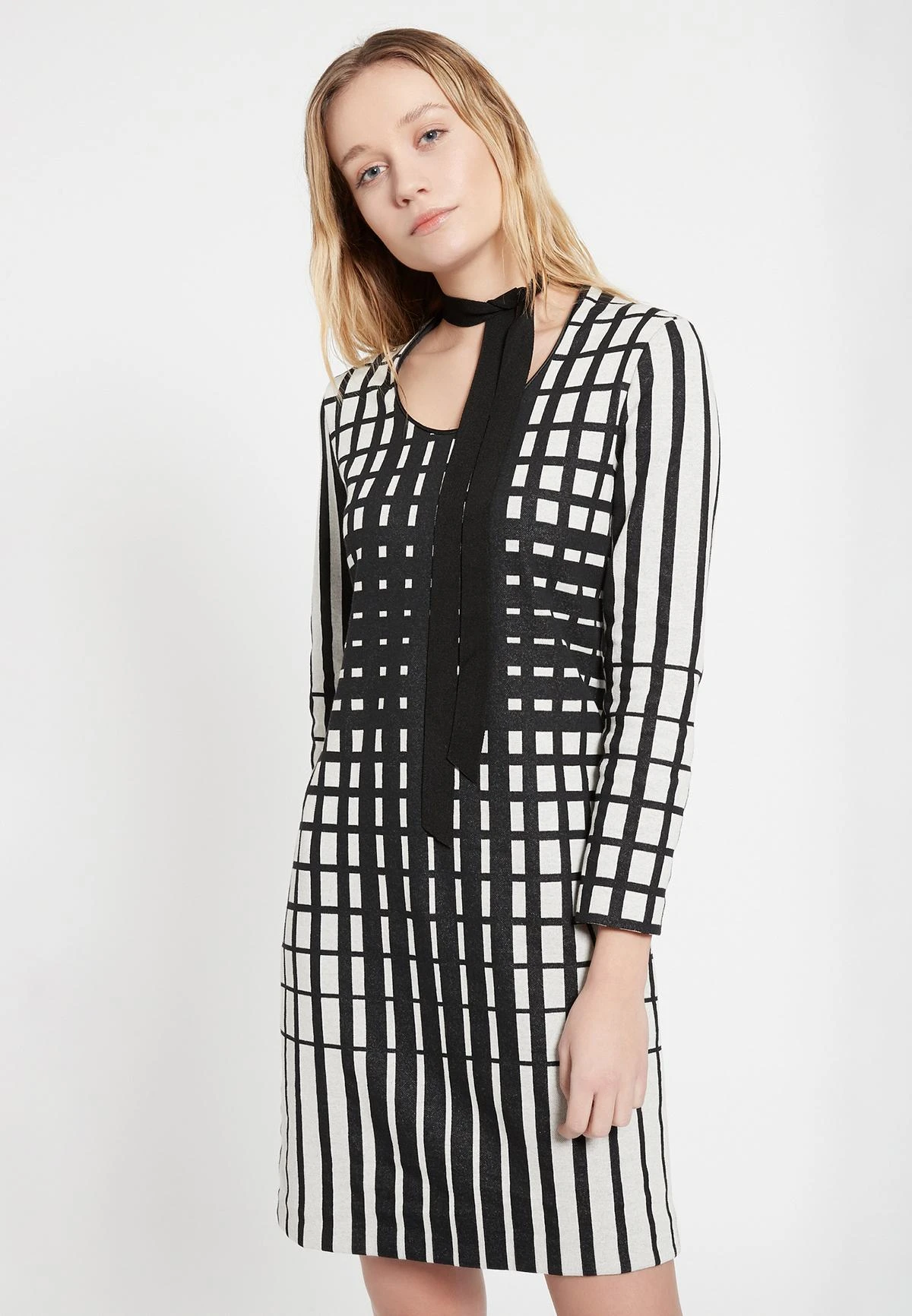 Ana Alcazar Sjaal Jurk Bekmo 2 Ana Alcazar Sjaal Jurk Bekmo - Afbeelding 2