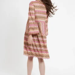 Ana Alcazar Gelaagde Jurk Cilea 9 Ana Alcazar Gelaagde Jurk Cilea -Goedkope Mooie Kled Winkel ana alcazar 048423 3061 9104