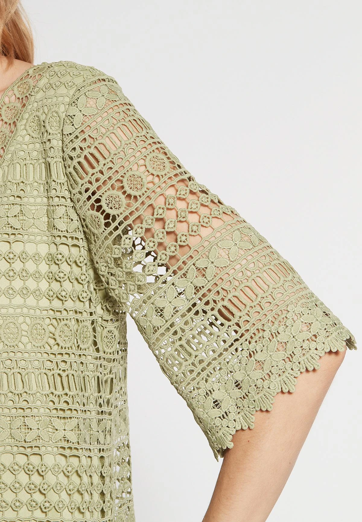 Ana Alcazar Kant Jurk Fabi 4 Ana Alcazar Kant Jurk Fabi - Afbeelding 4