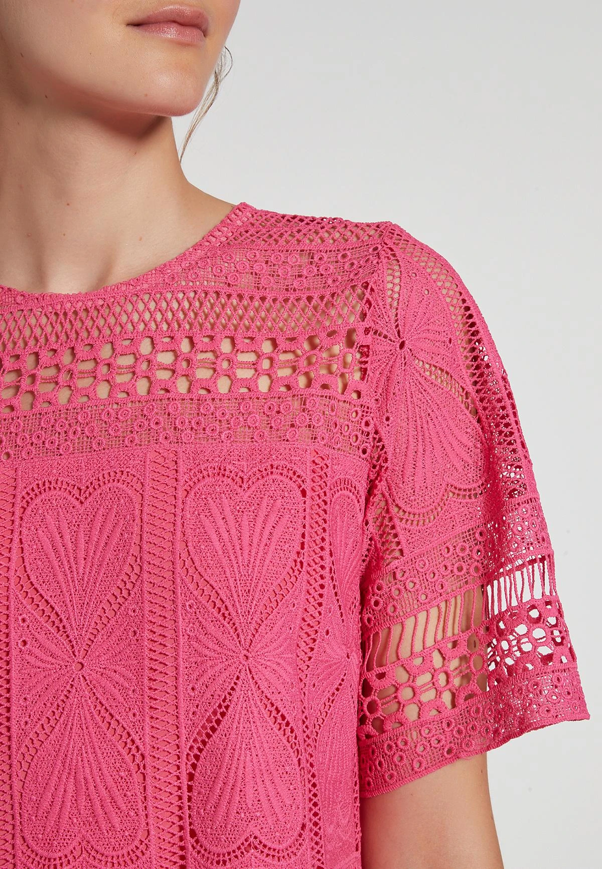 Ana Alcazar Kant Jurk Faboli 4 Ana Alcazar Kant Jurk Faboli - Afbeelding 4