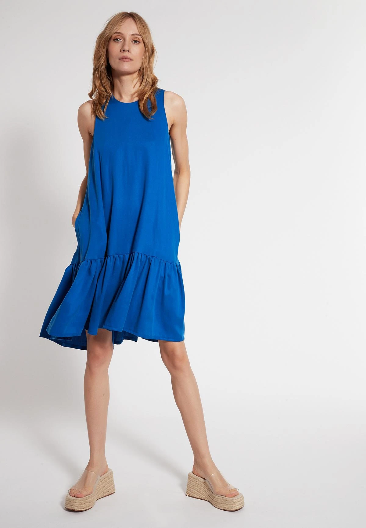 Ana Alcazar Wijde Jurk Faebi 1 Ana Alcazar Wijde Jurk Faebi