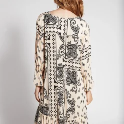 Ana Alcazar Volant Jurk Fanny -Goedkope Mooie Kled Winkel ana alcazar 048925 3184 9104