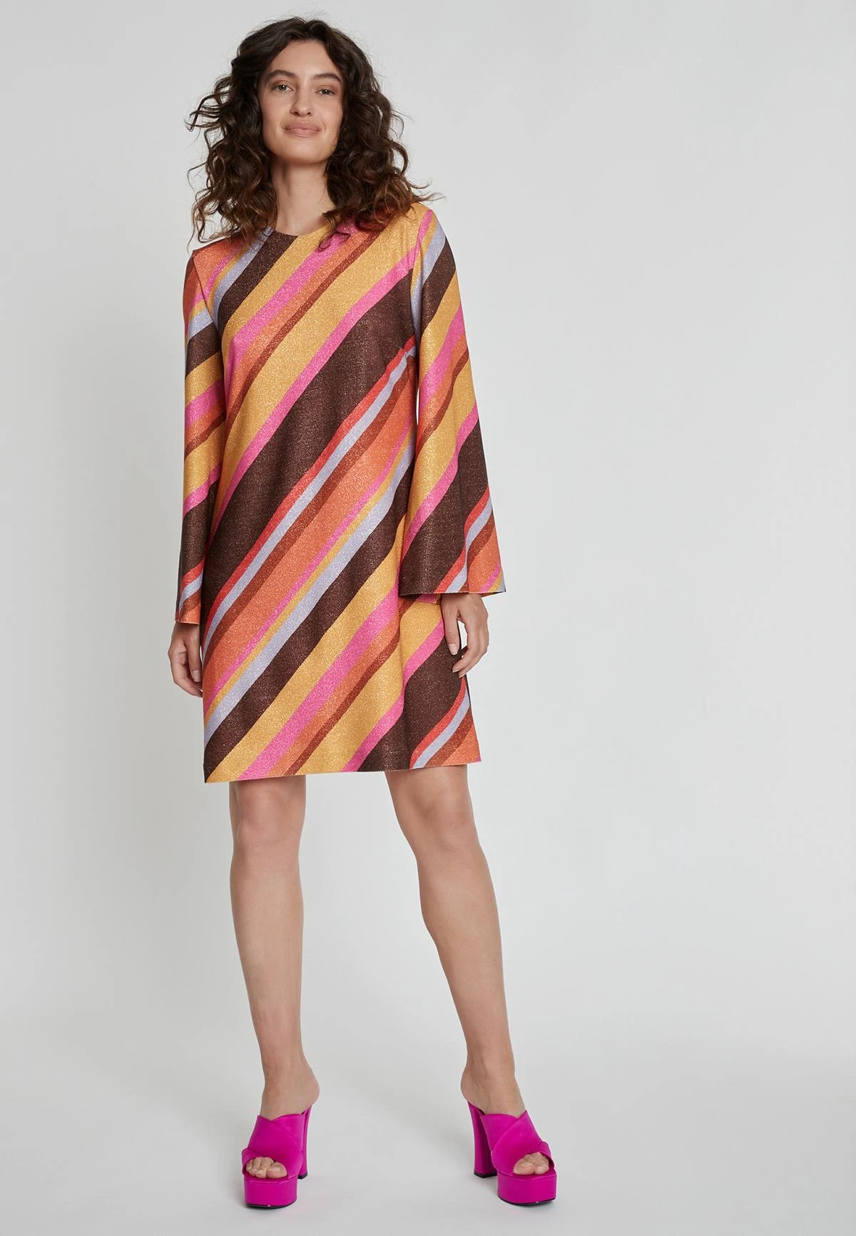 Ana Alcazar 70's Jurk Kehli 1 Ana Alcazar 70's Jurk Kehli